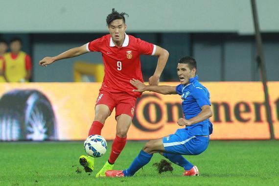  亚特兰大青训小将闪光，首秀助攻戴帽  