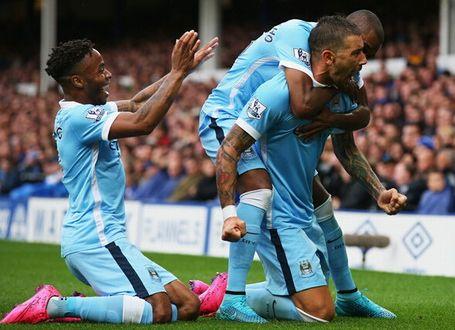  戈登边路突破传中埃弗顿主场爆冷逼平曼城